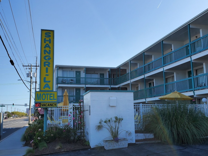 Shangri La Motel