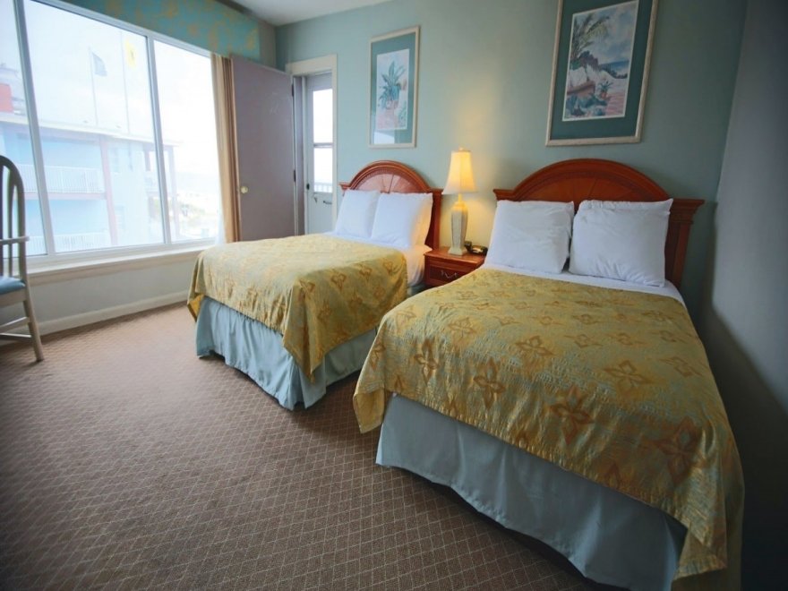 Flagship Oceanfront Hotel