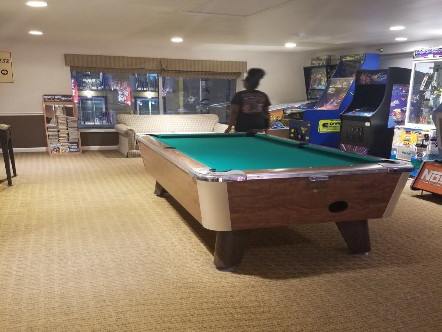 Flagship Oceanfront Hotel