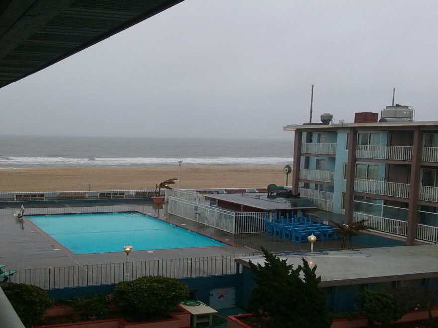 Flagship Oceanfront Hotel