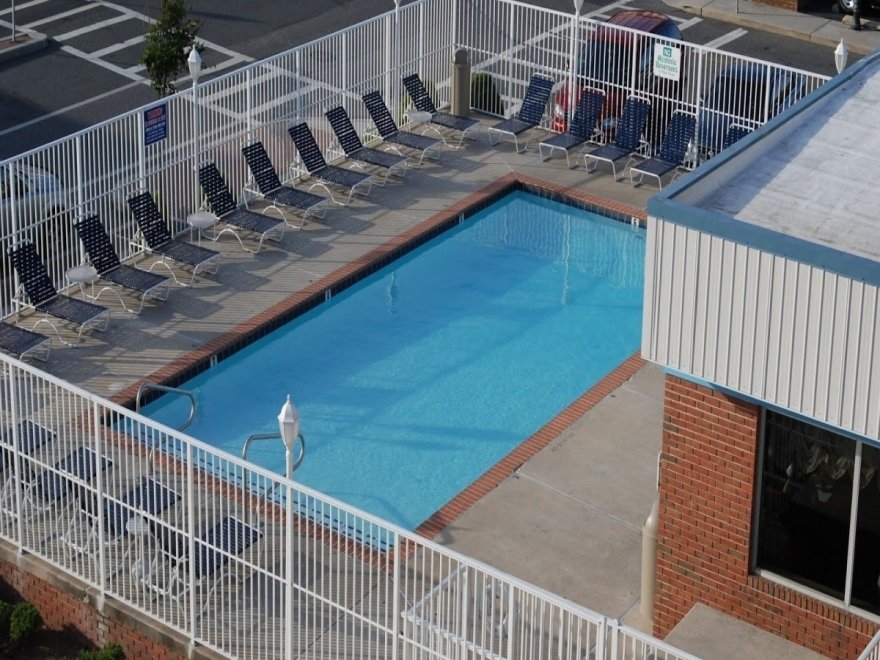 Sahara Motel
