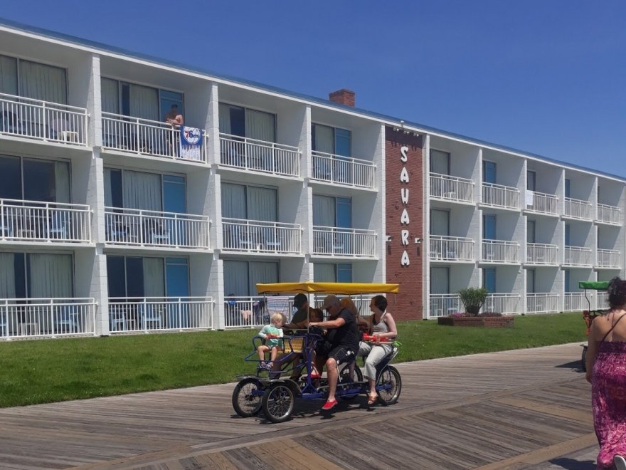 Sahara Motel