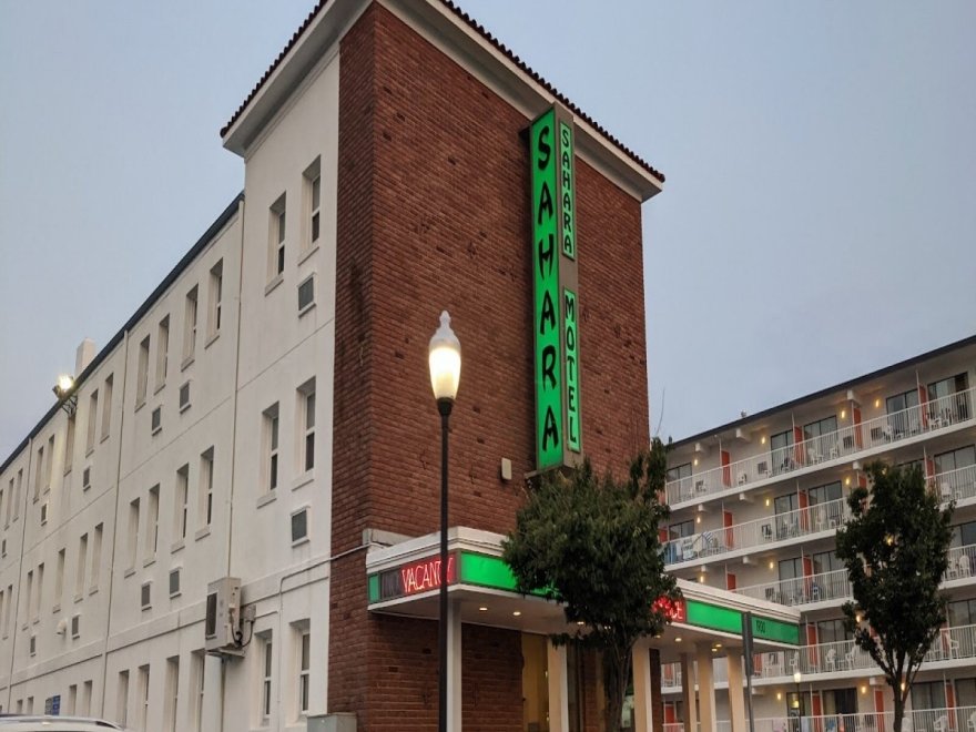 Sahara Motel