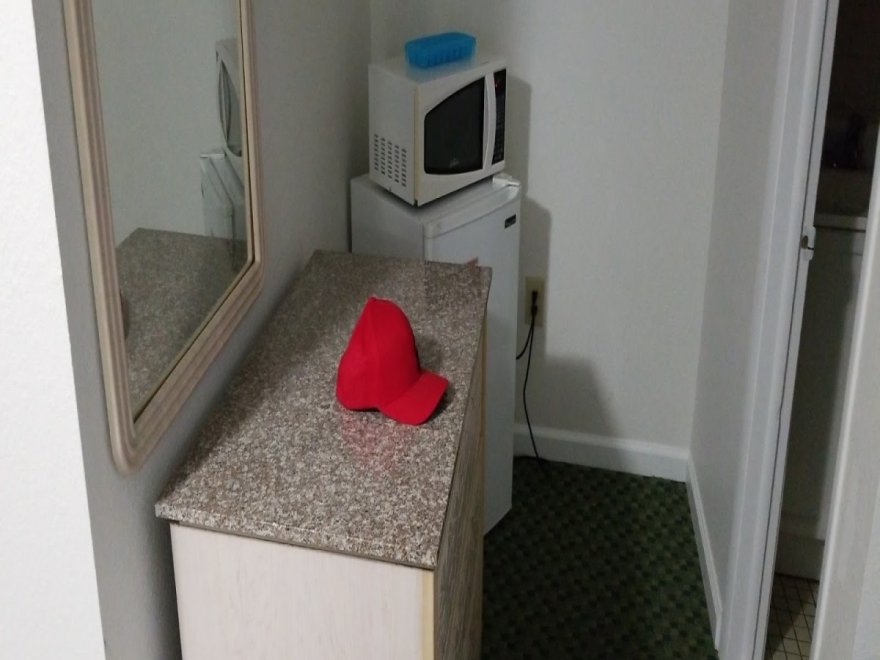Crystal Sands Motel