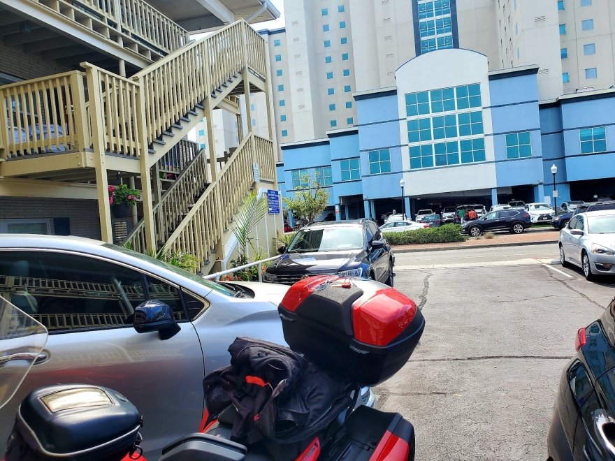 Crystal Sands Motel