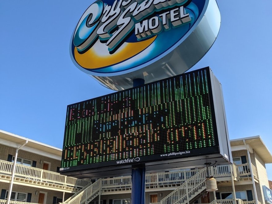 Crystal Sands Motel