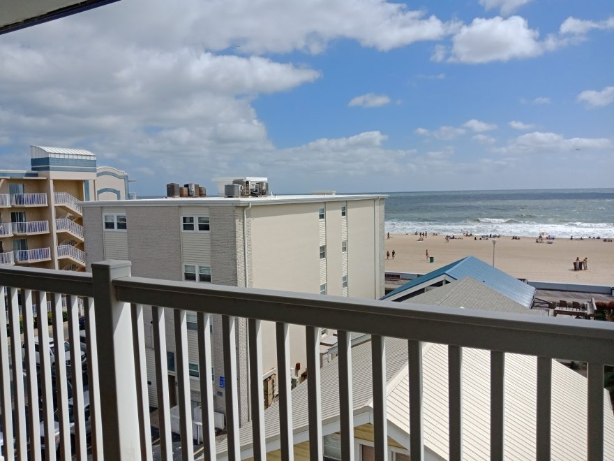 Casablanca Oceanside Inn