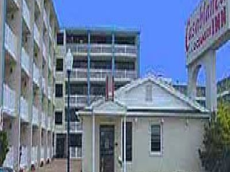 Casablanca Oceanside Inn