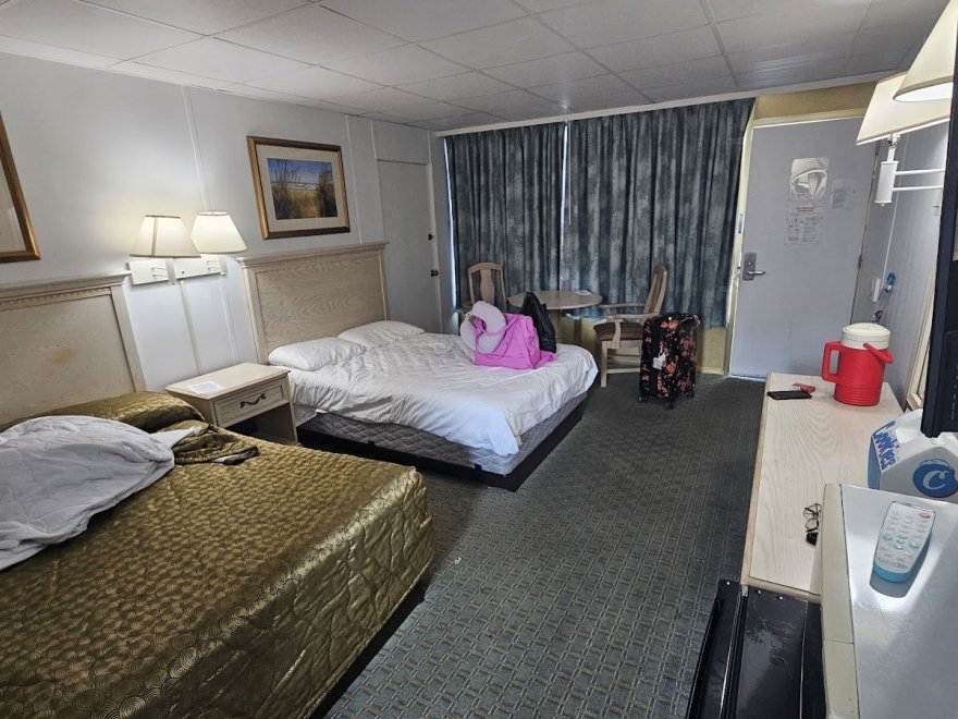 Empress Motel