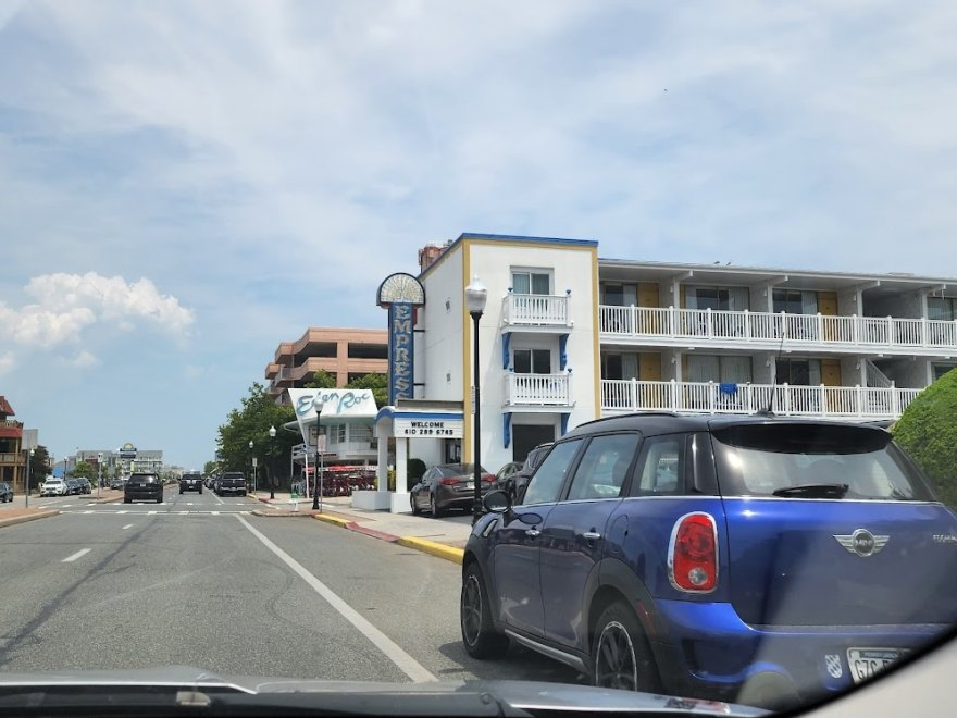 Empress Motel