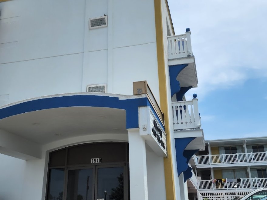 Empress Motel