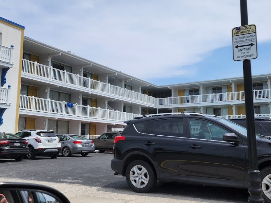 Empress Motel