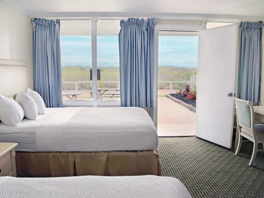 Seabonay Oceanfront Motel