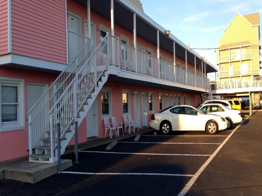 Madison Beach Motel