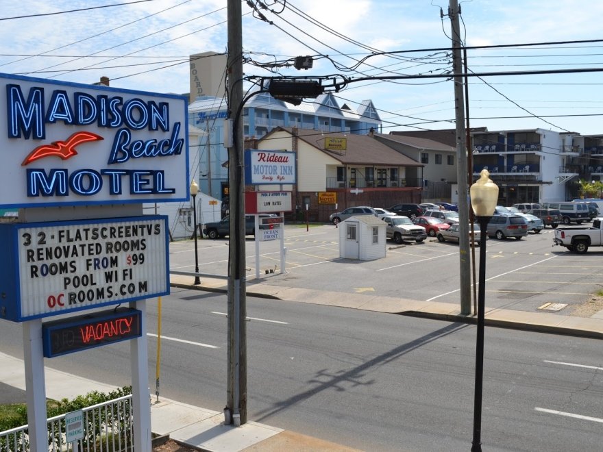 Madison Beach Motel