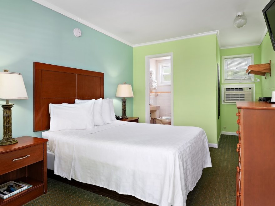 Madison Beach Motel