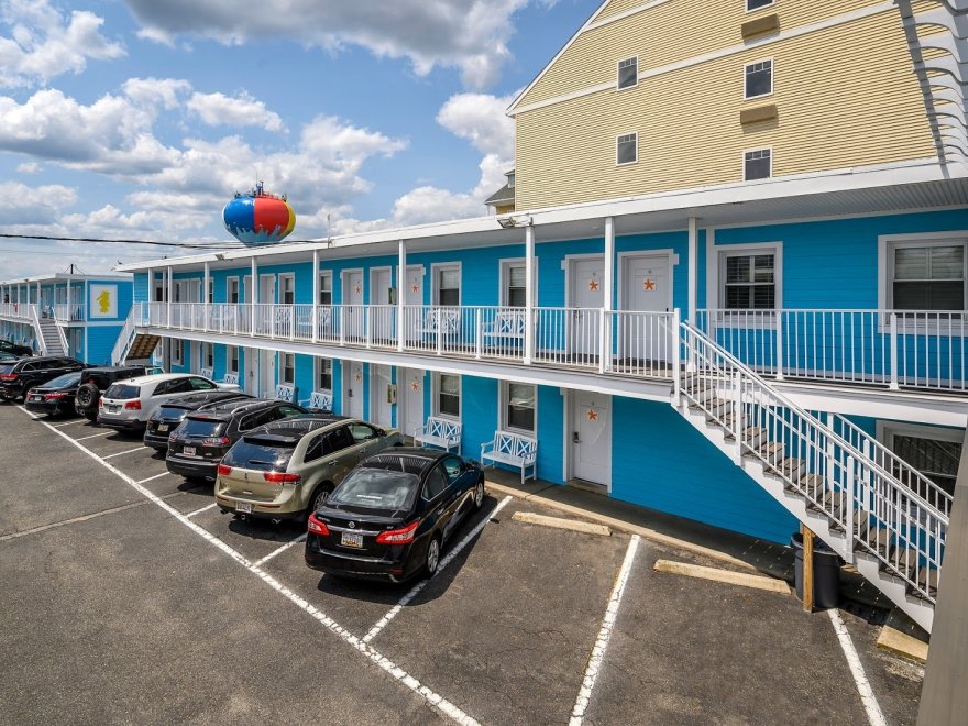Madison Beach Motel