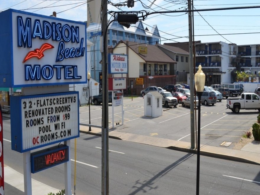 Madison Beach Motel