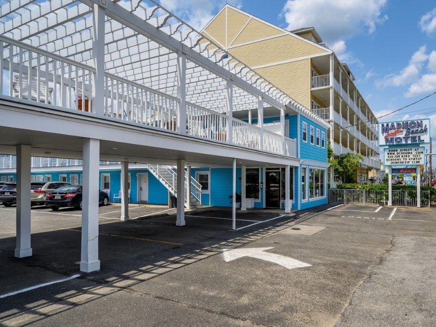 Madison Beach Motel