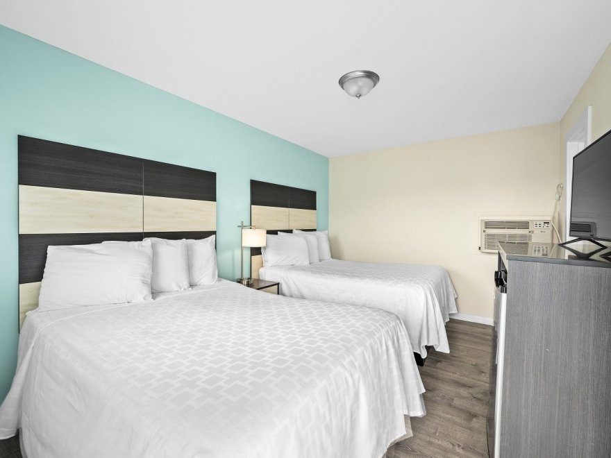 Madison Beach Motel