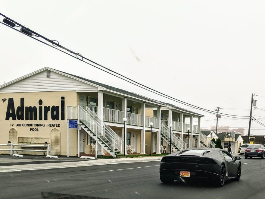 Admiral Hotel