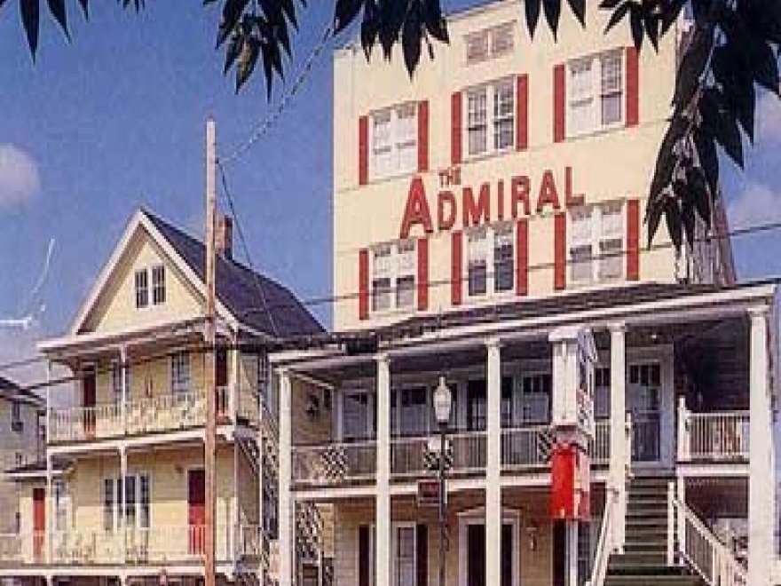 Admiral Hotel