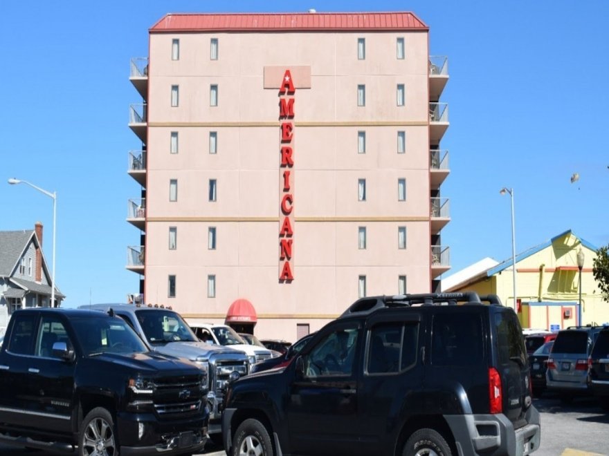 Americana Hotel Oceanfront