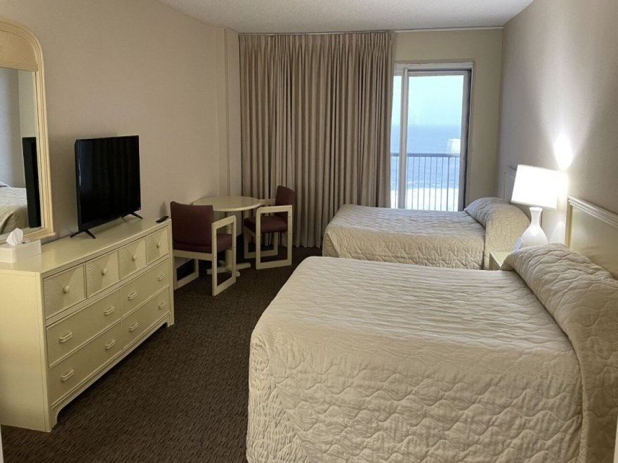 Americana Hotel Oceanfront