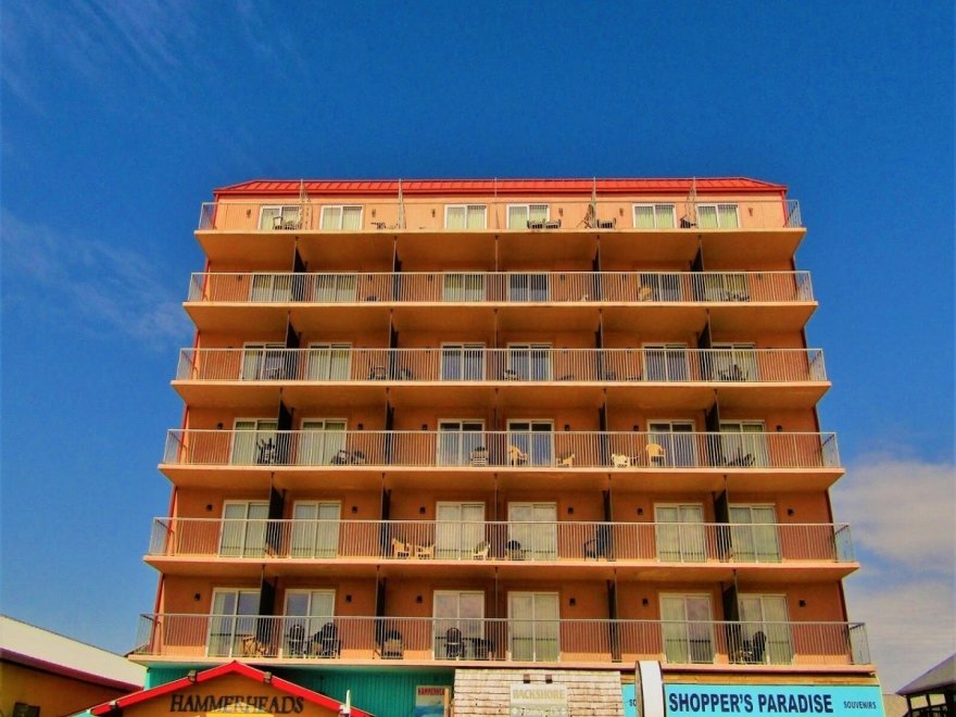Americana Hotel Oceanfront