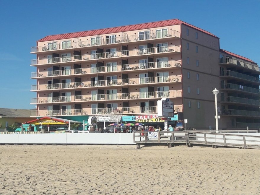 Americana Hotel Oceanfront