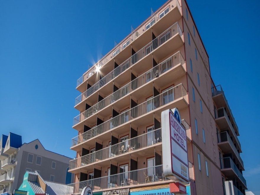 Americana Hotel Oceanfront