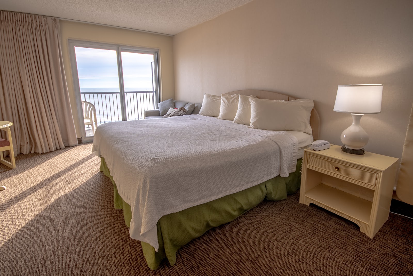 Americana Hotel Oceanfront | Explore OC