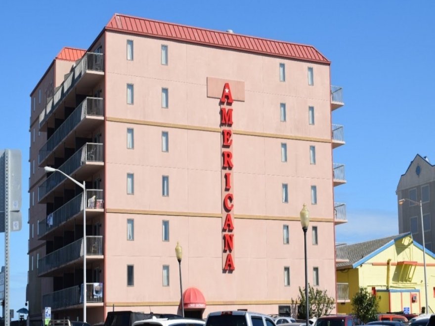 Americana Hotel Oceanfront