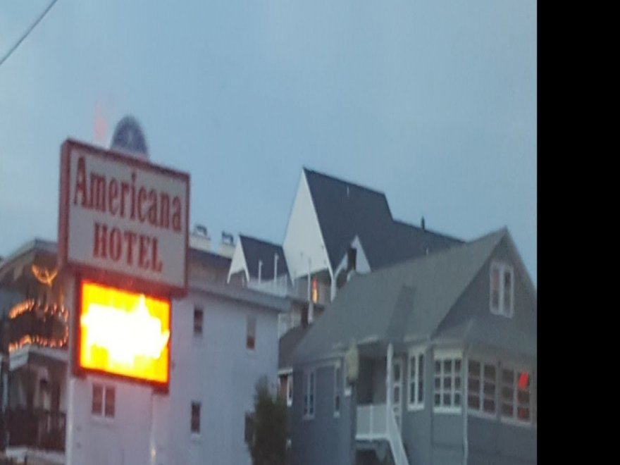 Americana Hotel Oceanfront