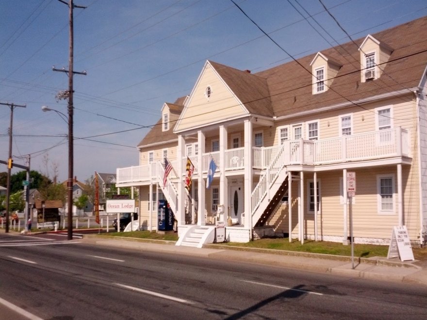 Ocean Lodge Hotel