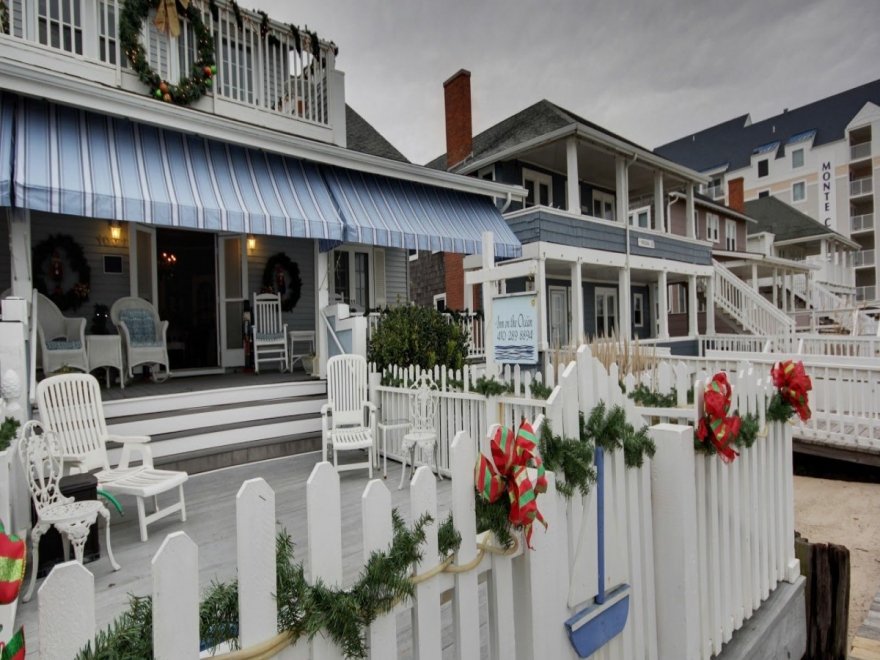 Beach Walk Hotel