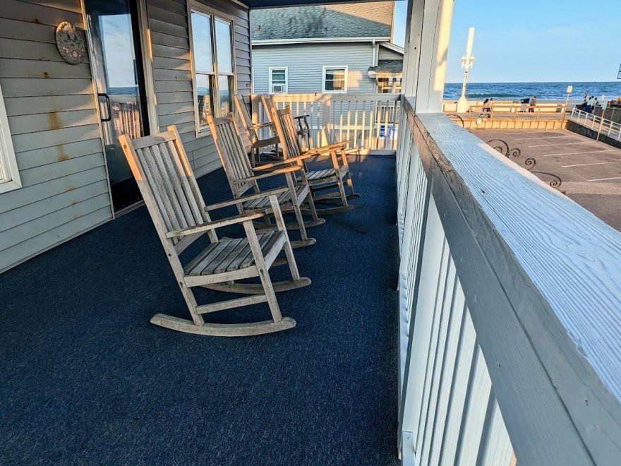 Beach Walk Hotel