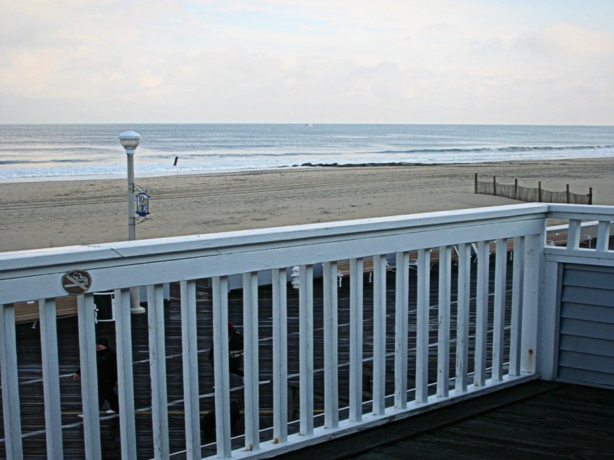 Beach Walk Hotel