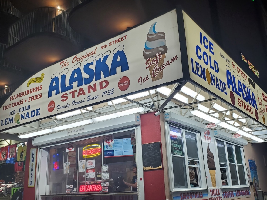 Alaska Stand