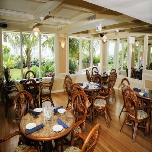 Reef 118 Oceanfront Restaurant