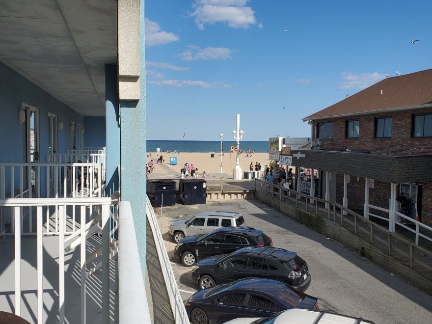 Ocean 1 Hotel & Suites