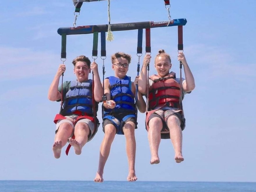 Paradise Watersports - Parasailing, Jet Ski Rentals