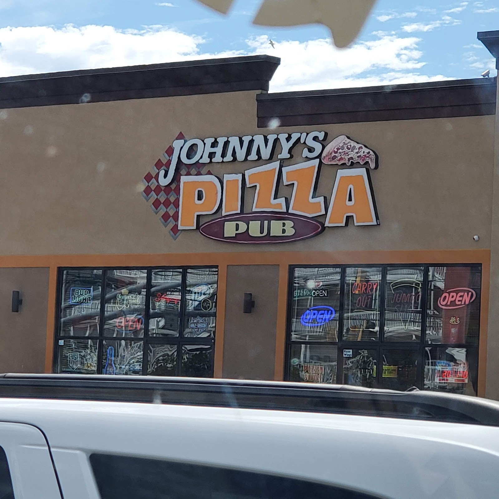 Johnny's - M Johnny's Pizza & Pub | Explore OC