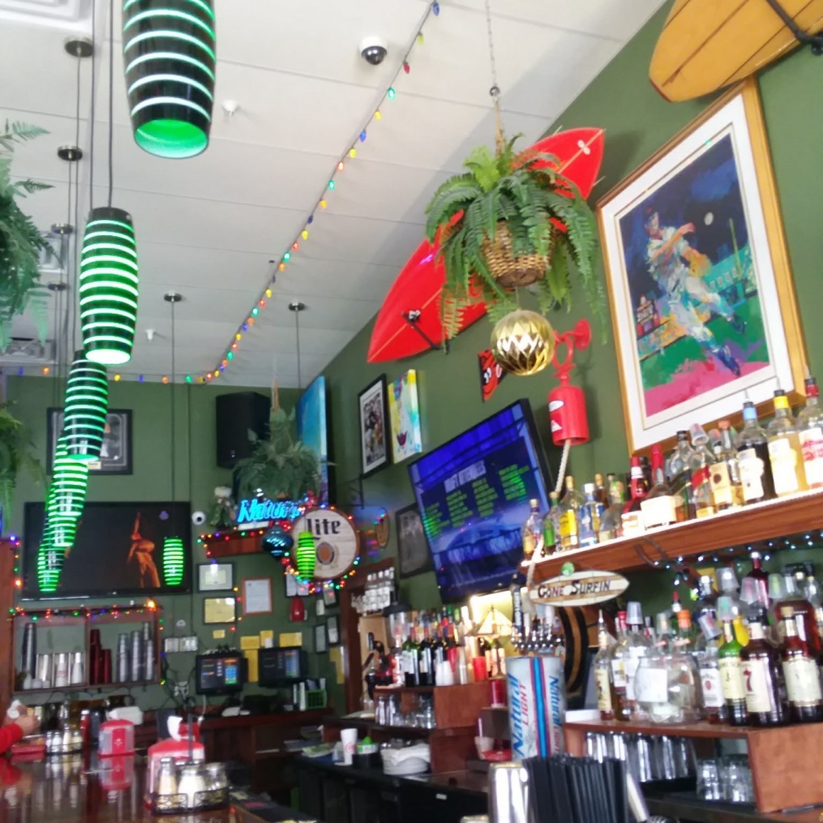 Johnny's Pizza & Pub | Explore OC