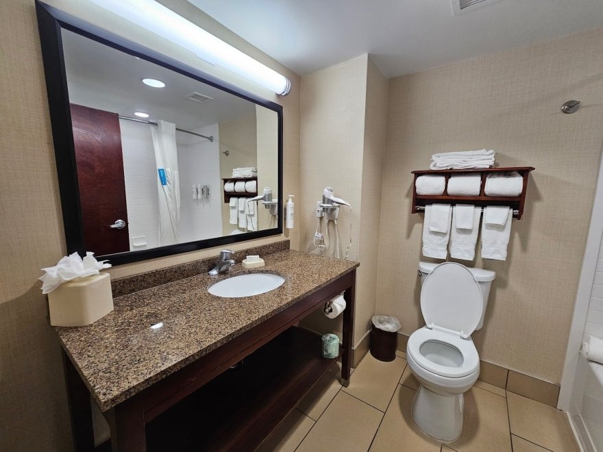 Hampton Inn & Suites Ocean City/Bayfront-Convention Center
