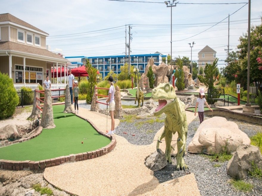 Nick's Dino Golf