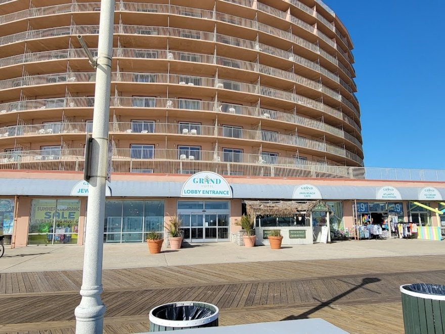 Java Beach Cafe