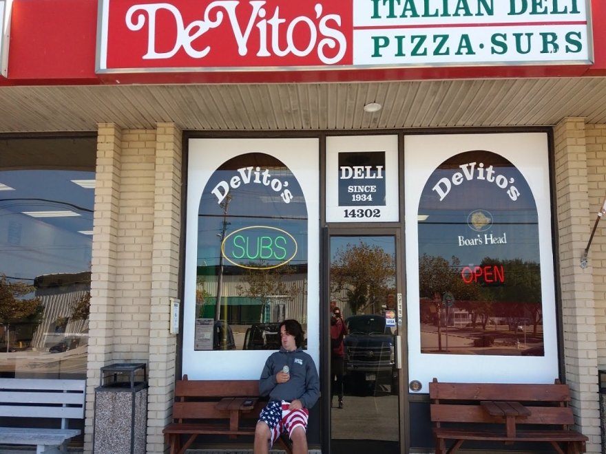 DeVito's Italian Deli & Sub