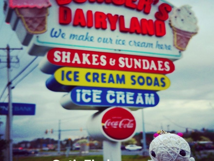 Dumser's Dairyland West OC