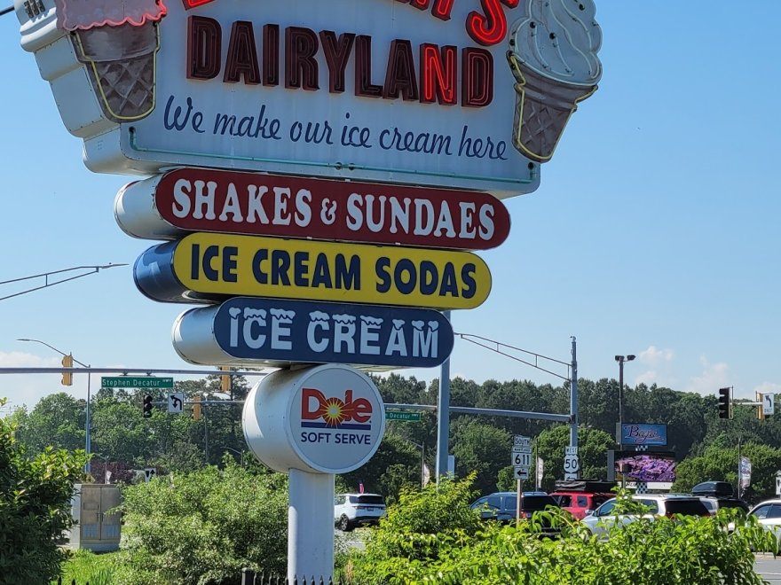 Dumser's Dairyland West OC
